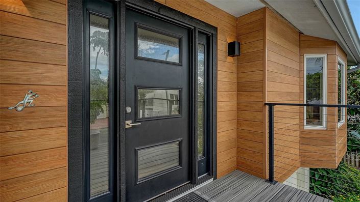 Image No.5-3 Bed Property for sale