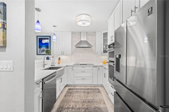 Image No.10-3 Bed Property for sale