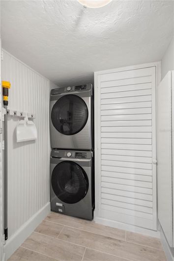 Image No.11-3 Bed Property for sale