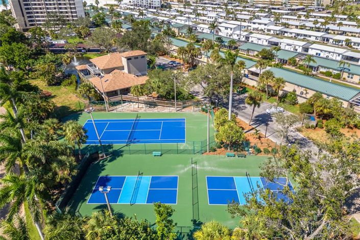 Image No.30-3 Bed Property for sale