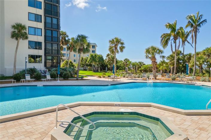 Image No.35-3 Bed Property for sale