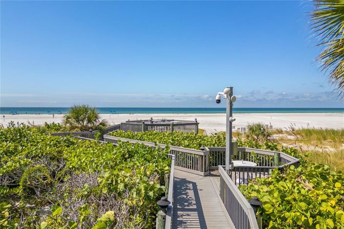 Image No.37-3 Bed Property for sale