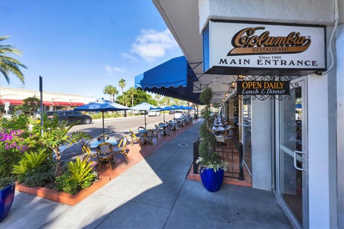 Image No.51-4 Bed Property for sale