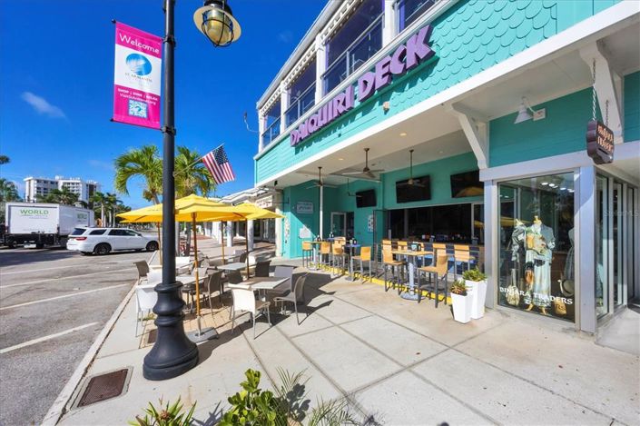 Image No.52-4 Bed Property for sale