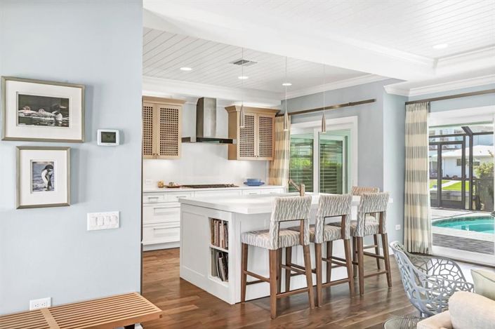 Image No.9-4 Bed Property for sale