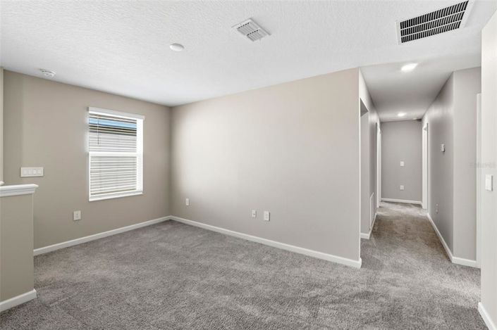 Image No.25-6 Bed Property for sale