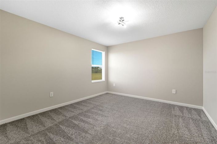 Image No.36-6 Bed Property for sale