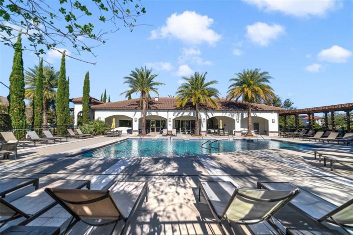 Image No.34-5 Bed Property for sale