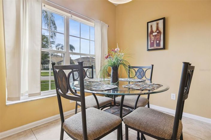 Image No.24-4 Bed Property for sale