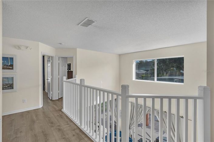 Image No.14-7 Bed Property for sale