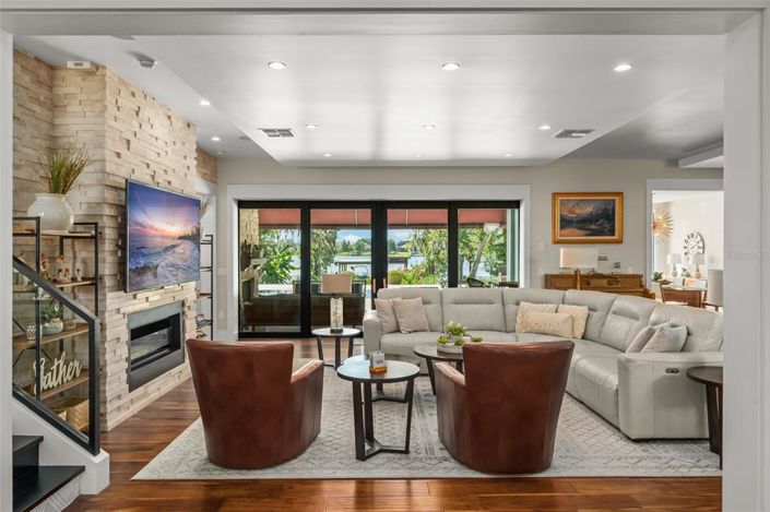 Image No.4-5 Bed Property for sale