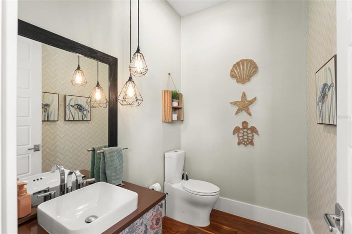 Image No.55-5 Bed Property for sale