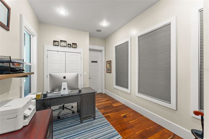 Image No.57-5 Bed Property for sale