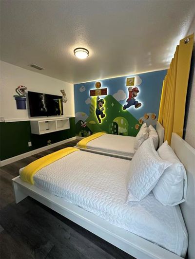 Image No.13-5 Bed Property for sale