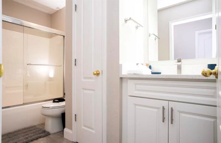 Image No.16-5 Bed Property for sale