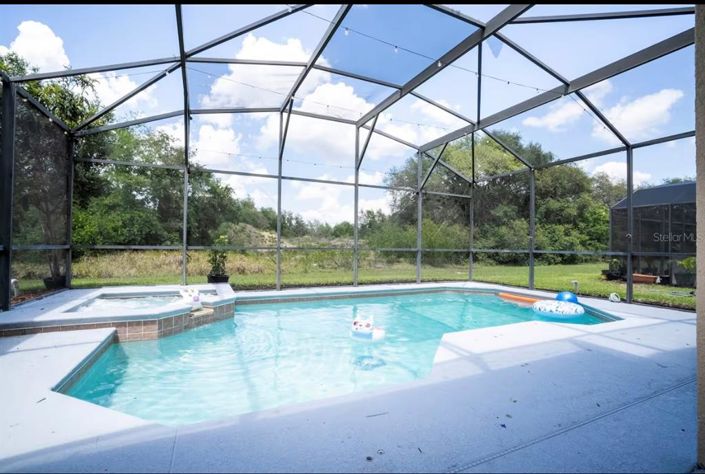 Image No.36-5 Bed Property for sale