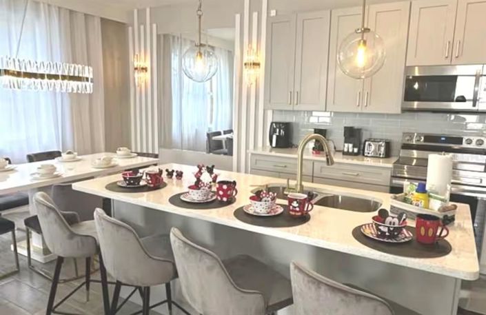 Image No.5-5 Bed Property for sale