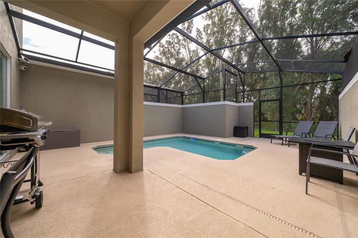 Image No.25-4 Bed Townhouse for sale