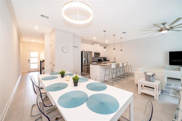 Image No.3-4 Bed Townhouse for sale