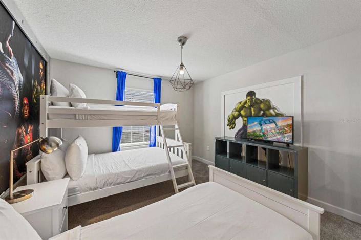 Image No.13-4 Bed Townhouse for sale