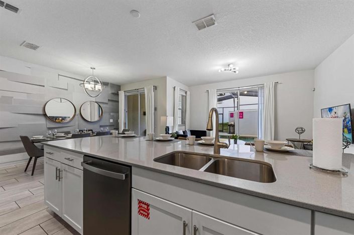 Image No.7-4 Bed Townhouse for sale