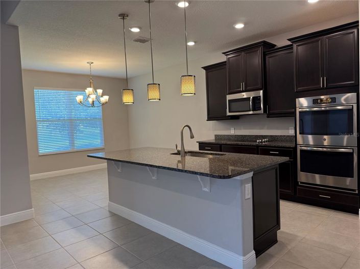 Image No.20-4 Bed Property for sale