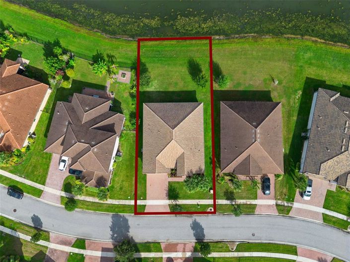 Image No.8-4 Bed Property for sale