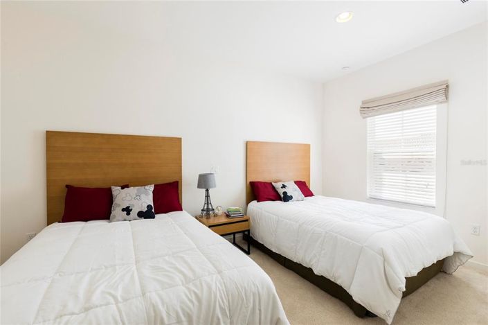 Image No.11-2 Bed Townhouse for sale