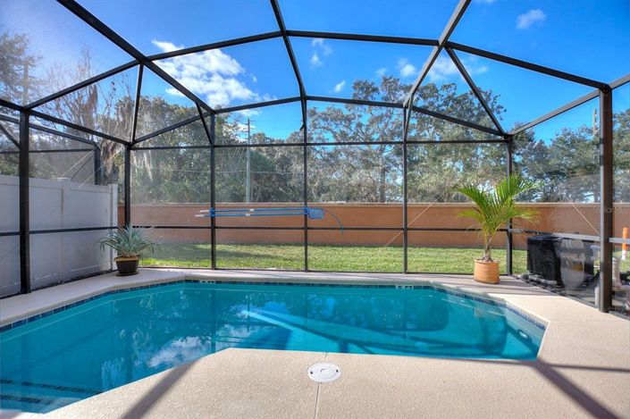 Image No.13-4 Bed Property for sale