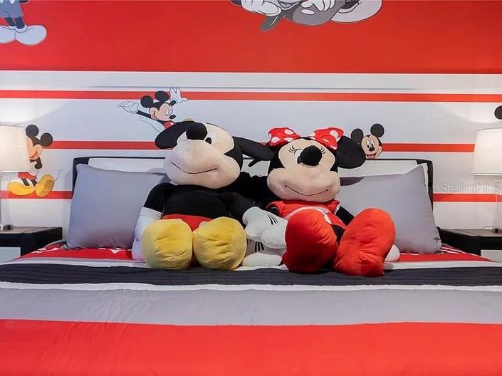 Image No.20-4 Bed Property for sale