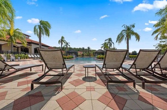 Image No.30-4 Bed Property for sale