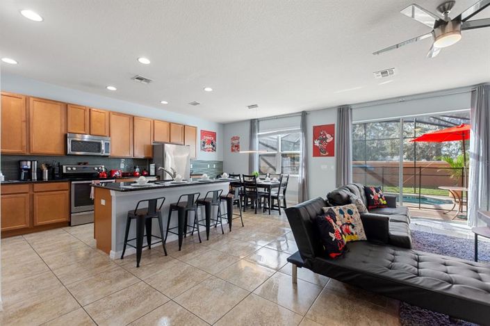 Image No.5-4 Bed Property for sale