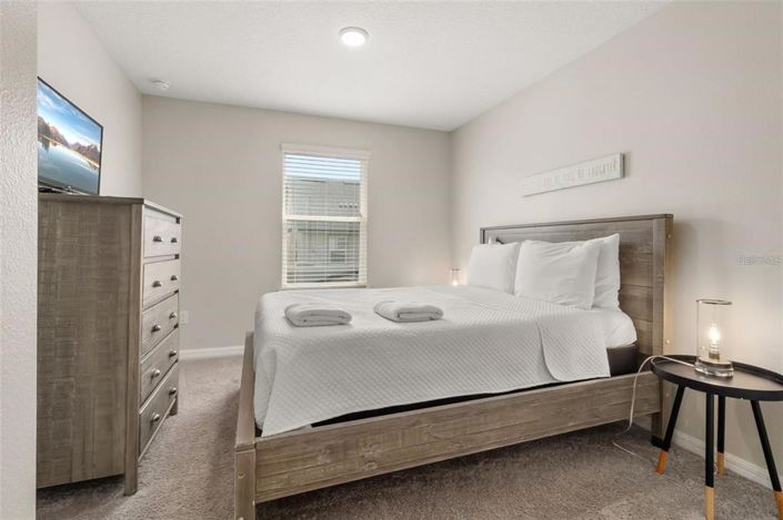 Image No.25-3 Bed Townhouse for sale