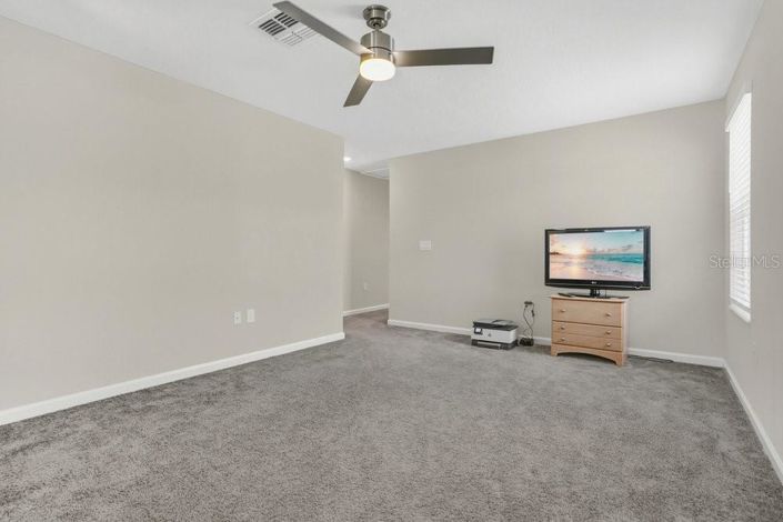 Image No.14-5 Bed Property for sale