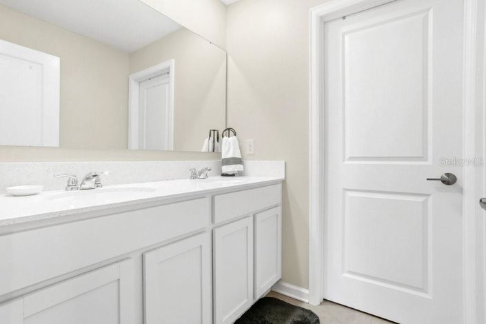 Image No.18-5 Bed Property for sale