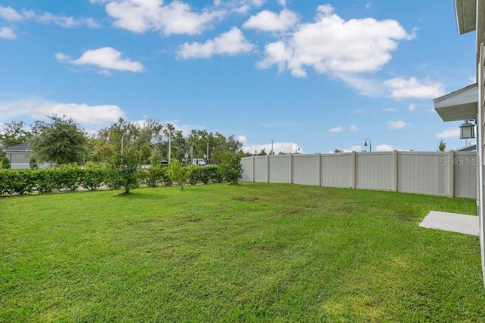 Image No.28-5 Bed Property for sale