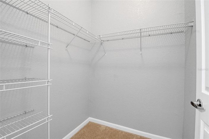 Image No.19-3 Bed Property for sale