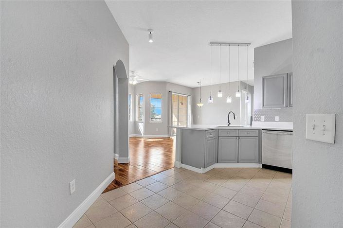 Image No.34-3 Bed Property for sale