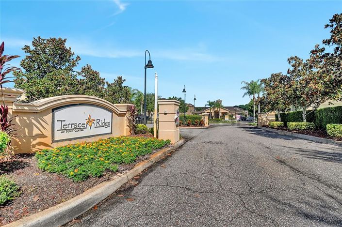 Image No.39-3 Bed Property for sale