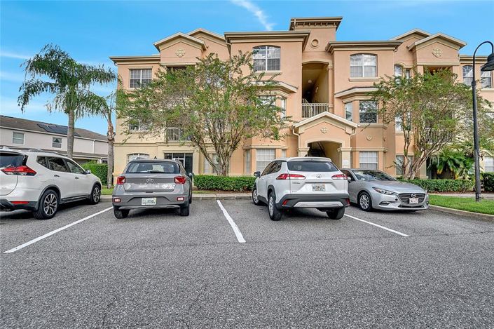 Image No.42-3 Bed Property for sale