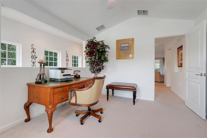 Image No.8-2 Bed Property for sale