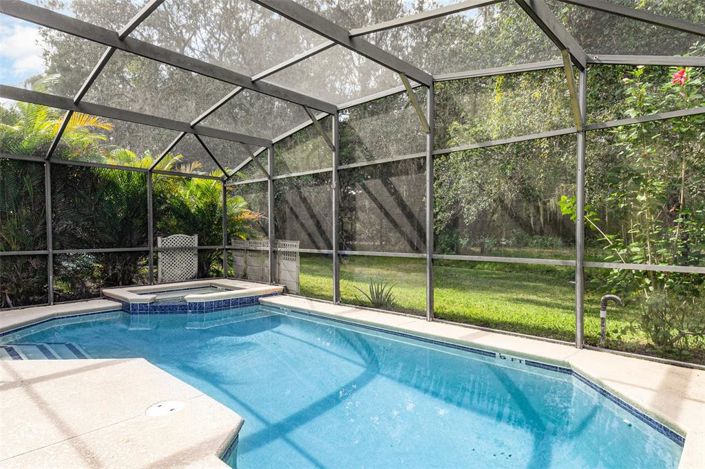 Image No.2-4 Bed Property for sale