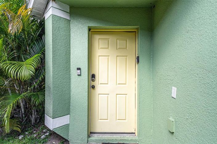 Image No.3-4 Bed Property for sale