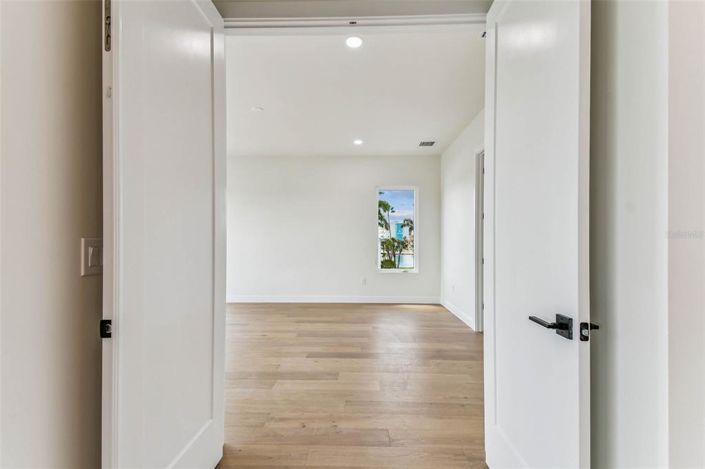 Image No.51-4 Bed Property for sale