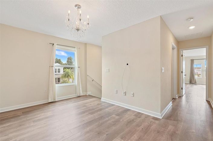 Image No.19-4 Bed Property for sale