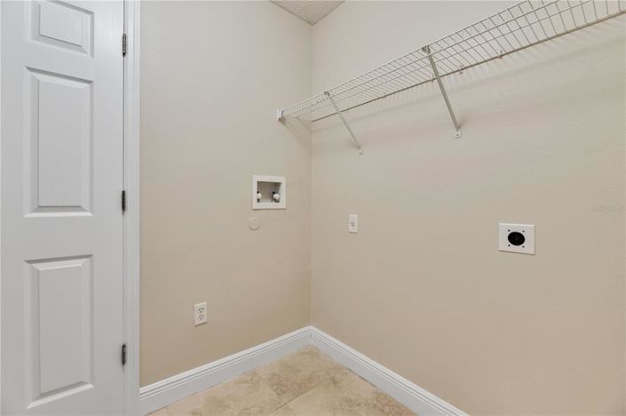 Image No.20-3 Bed Property for sale