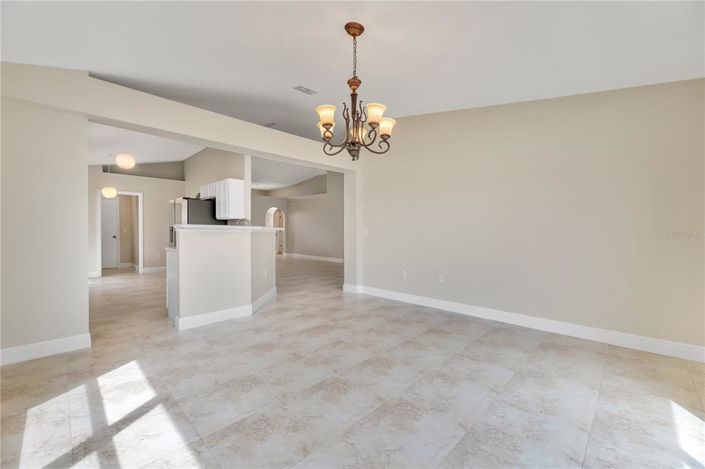 Image No.6-3 Bed Property for sale