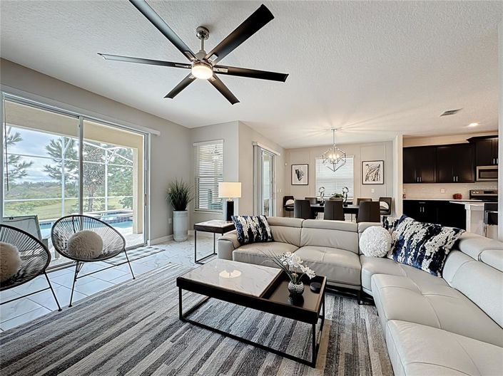 Image No.13-6 Bed Property for sale