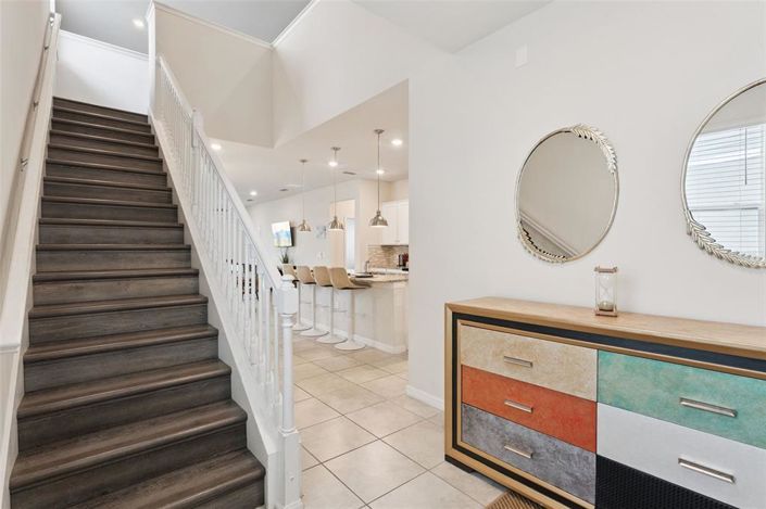 Image No.21-7 Bed Property for sale