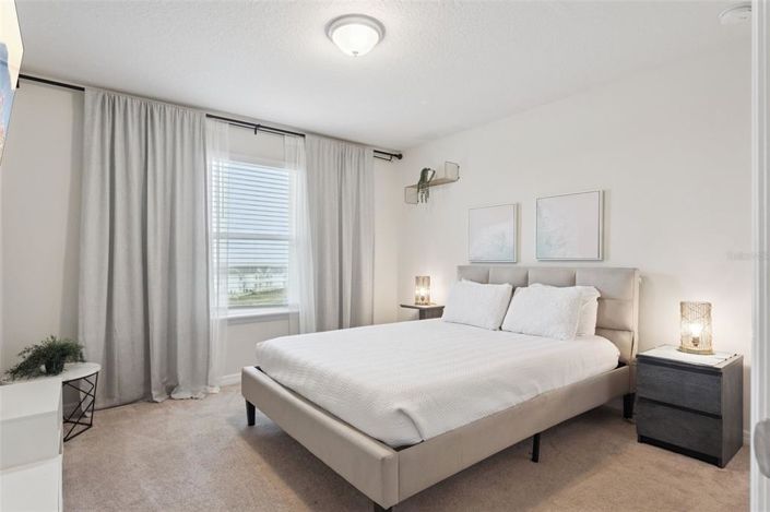 Image No.37-7 Bed Property for sale